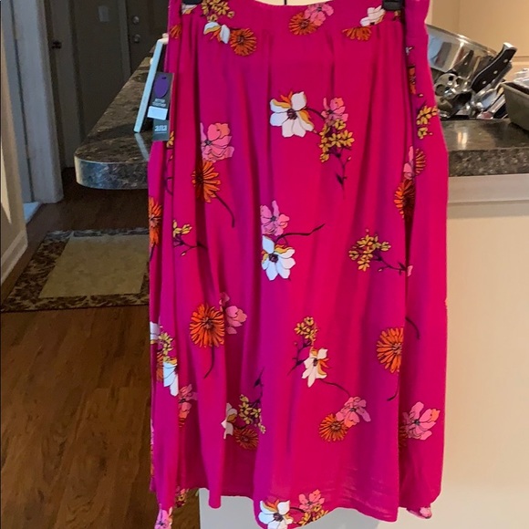 Pink High-Low Skirt! - Picture 3 of 3